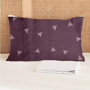 2 pillowcases.Zippered and high quality. 100% cotton